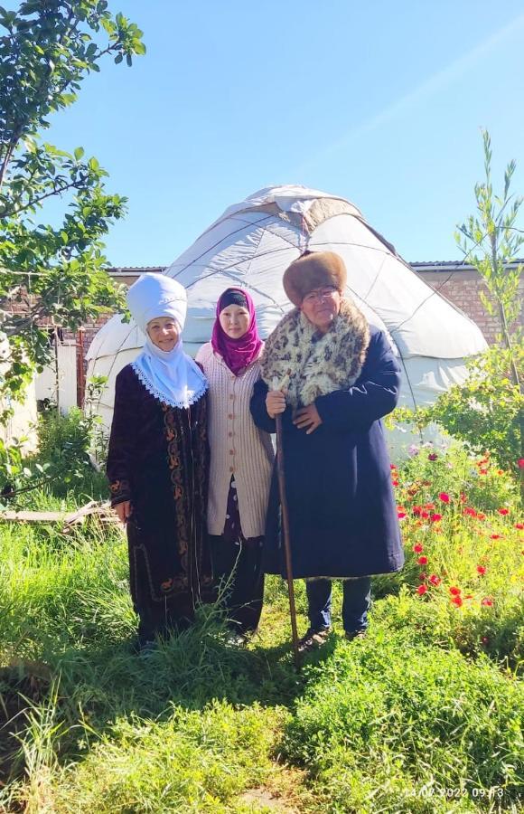 Hotel Yurt In My Garden Karakol Exterior foto